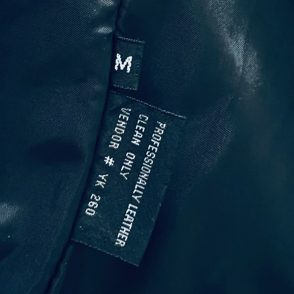 WINLIT New York Size Medium Black Leather Trench Coat Mob Wife Matrix 80s VGC - Picture 13 of 14